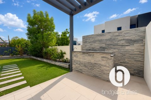 Villa in Dubai Hills Estate, Dubai 4 bedrooms, 231 sq.m. № 137723 - photo 20