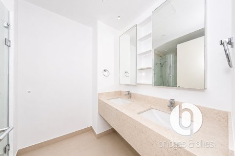 Villa in Dubai Hills Estate, Dubai 4 bedrooms, 231 sq.m. № 137723 - photo 2