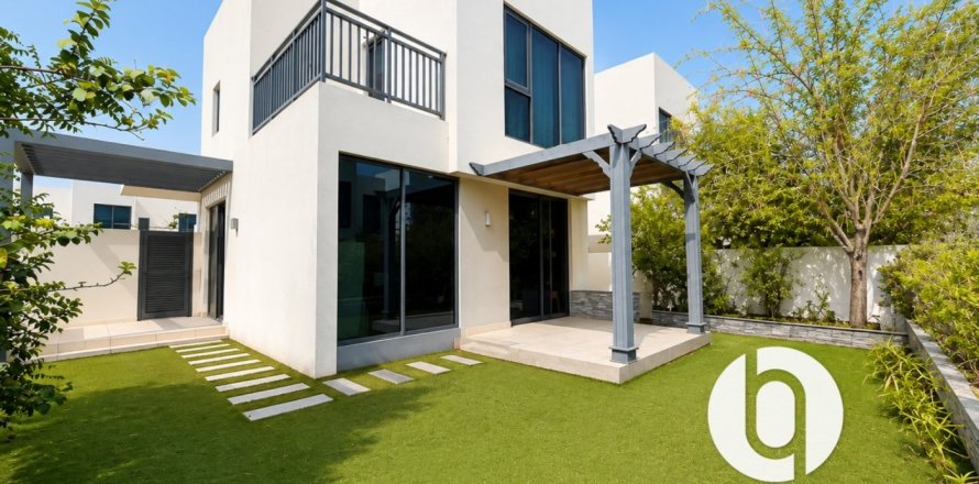 Villa in Dubai Hills Estate, Dubai 4 bedrooms, 231 sq.m. № 137723