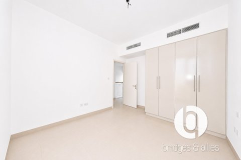 Villa in Dubai Hills Estate, Dubai 4 bedrooms, 231 sq.m. № 137723 - photo 15