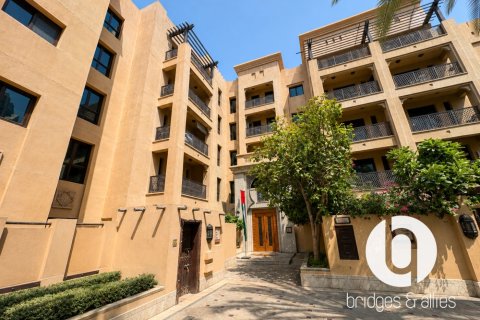 Apartment in Old Town, Dubai 1 bedroom, 127 sq.m. № 137725 - photo 14