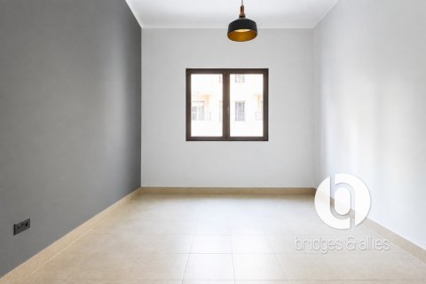 Apartment in Old Town, Dubai 1 bedroom, 127 sq.m. № 137725 - photo 8
