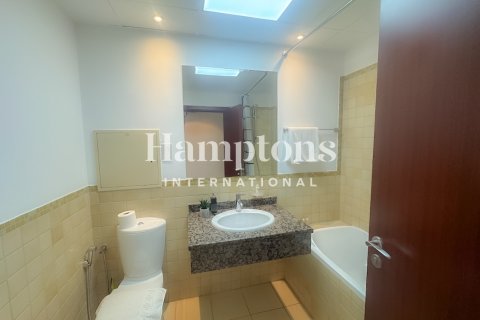 Apartment in Jumeirah Beach Residence, Dubai 2 bedrooms, 117.33648900 sq.m. № 115350 - photo 10