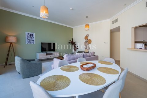 Apartment in Jumeirah Beach Residence, Dubai 2 bedrooms, 154.03317400 sq.m. № 115351 - photo 6