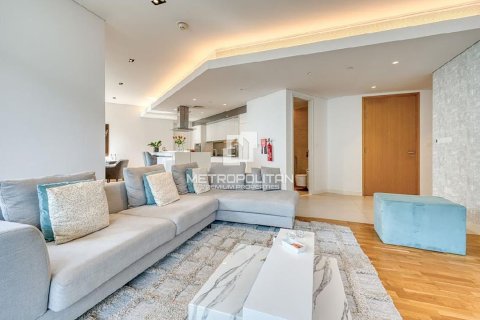 Apartment in Bluewaters Residences, Bluewaters, Dubai 3 bedrooms, 202 sq.m. № 72686 - photo 3