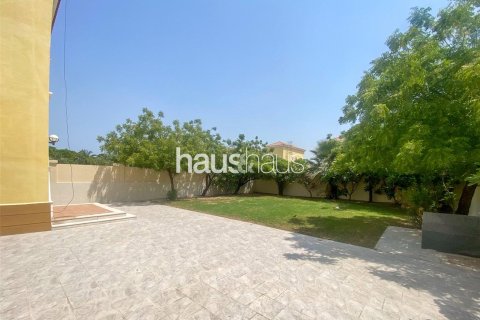 فيلا في Legacy, Jumeirah Park, دبي 3 غرف نوم, 285 م² رقم 43226 - صورة 2