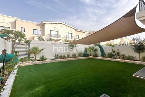 Villa in Mira, Reem, Dubai 3 bedrooms, 202 sq.m. № 43228 - photo 2