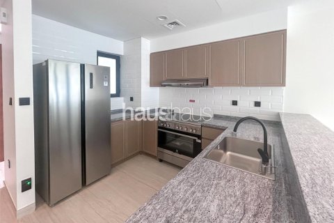 Villa à Damac Lagoons, Dubai, 5 chambres, 220 m², № 43229 - photo 4