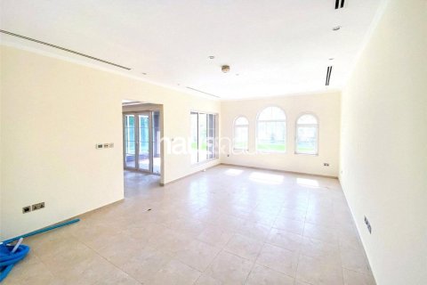 فيلا في Legacy, Jumeirah Park, دبي 3 غرف نوم, 285 م² رقم 43231 - صورة 5