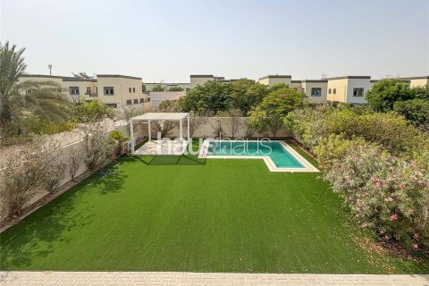 فيلا في Legacy, Jumeirah Park, دبي 3 غرف نوم, 285 م² رقم 43231 - صورة 3
