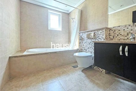 Villa en Legacy, Jumeirah Park, Dubai, 3 dormitorios, 328 m², № 43227 - foto 8
