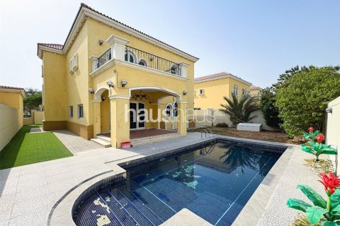 Вилла в Legacy, Jumeirah Park, Дубай, 3 спальни, 328м², № 43227