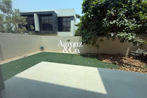 Villa in DAMAC Hills (Akoya by DAMAC), Dubai 3 bedrooms, 313 sq.m. № 118518 - photo 4