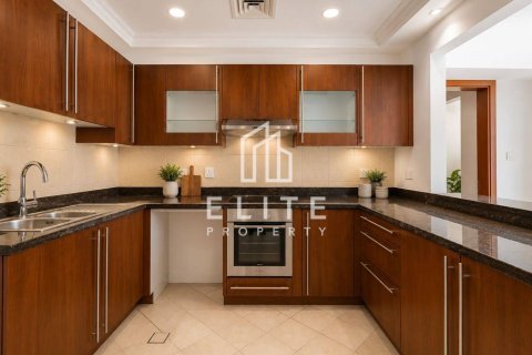 Apartamento en Golden Mile, Palm Jumeirah, Dubai, 1 dormitorio, 121 m², № 124911 - foto 8