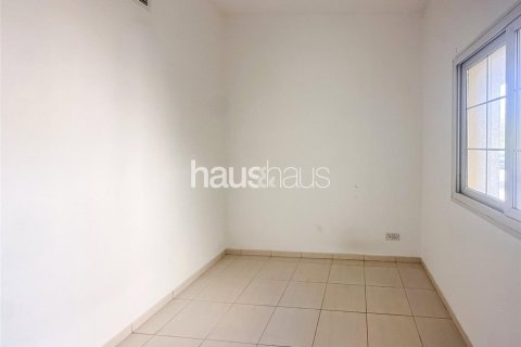 Снять в аренду таунхаус в The Springs, Дубай: 3 спальни, 340м², № 44708 - фото 8