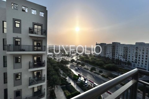 Appartement à Town Square, Dubai, 3 chambres, 130 m², № 46093
