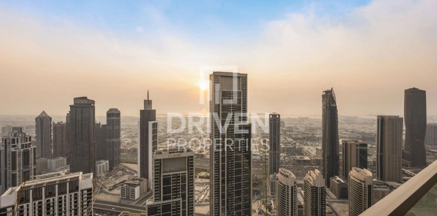 شقة في Opera District, وسط مدينة دبي, دبي 2 غرف نوم, 111.11 م² رقم 136725