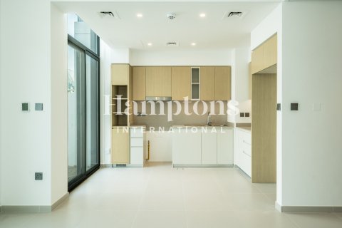 Townhouse in Joy, Arabian Ranches 3, Dubai 3 bedrooms, 128.02033400 sq.m. № 139439 - photo 3