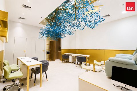 Magasin à Business Bay, Dubai, 123.8 m², № 117752