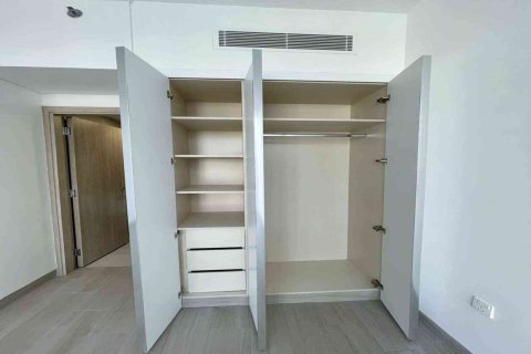 Apartamento en Jumeirah Village Circle, Dubai, 1 dormitorio, 65 m², № 97277 - foto 10