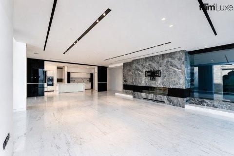 Apartment in Palm Jumeirah, Dubai 3 bedrooms, 458.6 sq.m. № 137914 - photo 4