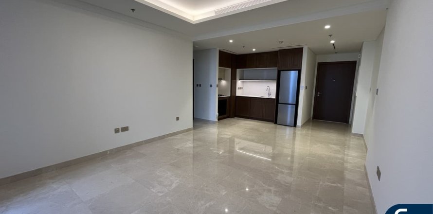 شقة في EMAAR Beachfront, Dubai Harbour, دبي 1غرف نوم, 74 م² رقم 78881