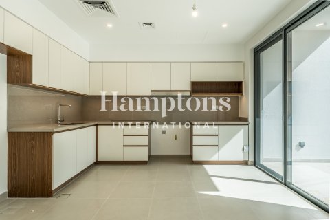 Снять в аренду таунхаус в Arabian Ranches 2, Дубай: 3 спальни, 140.00017585м², № 112323 - фото 11