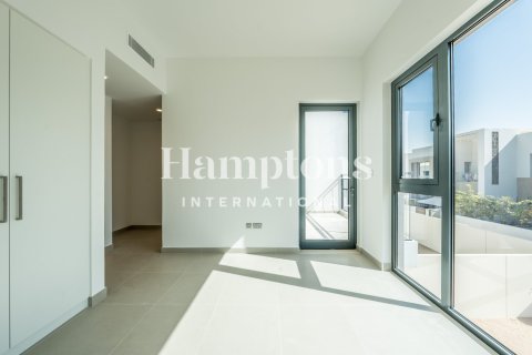 Снять в аренду таунхаус в Arabian Ranches 2, Дубай: 3 спальни, 140.00017585м², № 112323 - фото 8