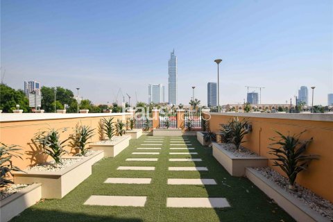 Townhouse in Jumeirah Village Triangle, Dubai 2 bedrooms, 152 sq.m. № 43932