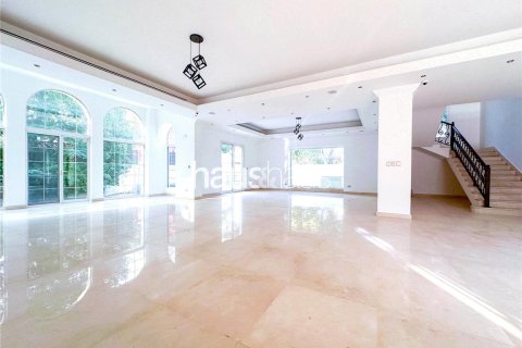 فيلا في Emirates Hills, دبي 6 غرف نوم , 860 م² رقم 43935 - صورة 3