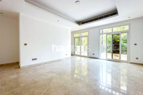 فيلا في Emirates Hills, دبي 6 غرف نوم , 860 م² رقم 43935 - صورة 29