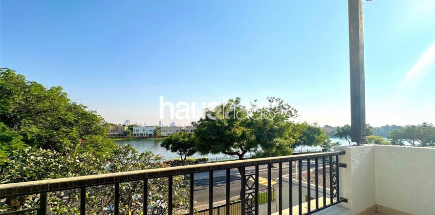 فيلا في Emirates Hills, دبي 6 غرف نوم , 860 م² رقم 43935