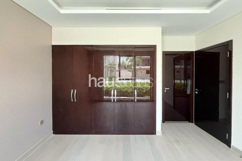 Townhouse in DAMAC Hills (Akoya by DAMAC), Dubai 4 bedrooms, 185 sq.m. № 43933 - photo 10