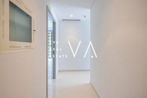 Apartment in EMAAR Beachfront, Dubai Harbour, Dubai 2 bedrooms, 121.14 sq.m. № 52831 - photo 4