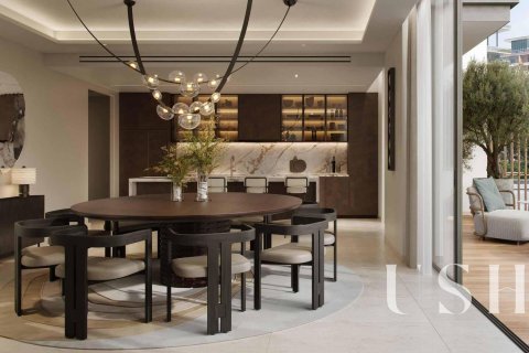 Duplex in City Walk, Dubai 4 bedrooms, 427 sq.m. № 39312 - photo 24
