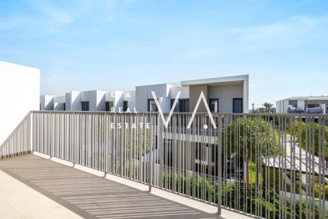 Townhouse in Dubai 4 bedrooms, 201.87 sq.m. № 52816 - photo 13