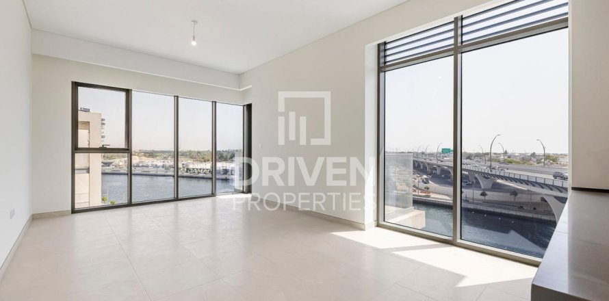 Apartment in Al Wasl, Dubai 2 bedrooms, 150.13 sq.m. № 140692