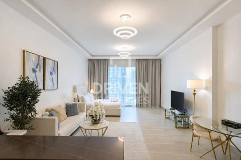 Apartamento en Jumeirah Lake Towers, Dubai, estudio, 56.86 m², № 140696 - foto 3