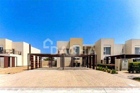 Apartment in EMAAR South, Dubai South (Dubai World Central), Dubai 2 bedrooms, 121 sq.m. № 104776