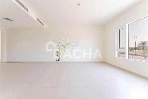 Apartment in EMAAR South, Dubai South (Dubai World Central), Dubai 2 bedrooms, 121 sq.m. № 104776 - photo 10