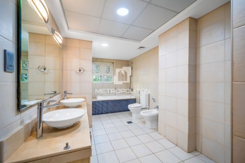 Appartement à Shoreline Apartments, Palm Jumeirah, Dubai, 3 chambres, 204 m², № 73795 - photo 17