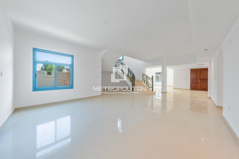 Villa en Falcon City of Wonders, Dubai, 5 dormitorios, 888 m², № 73789 - foto 10