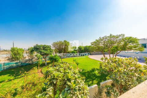 Villa en Falcon City of Wonders, Dubai, 5 dormitorios, 888 m², № 73789 - foto 4