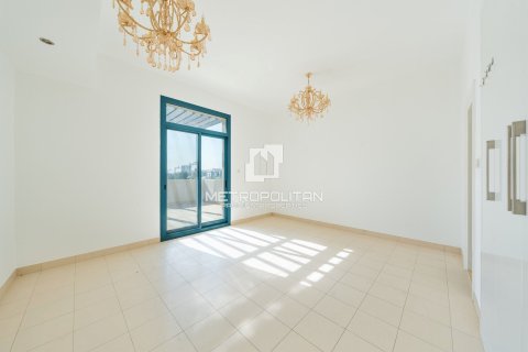Villa en Falcon City of Wonders, Dubai, 5 dormitorios, 888 m², № 73789 - foto 20