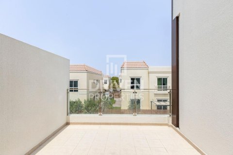 Villa en District 11, Mohammed Bin Rashid City, Dubai, 4 dormitorios, 187.01 m², № 143239 - foto 25
