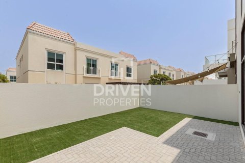 Villa en District 11, Mohammed Bin Rashid City, Dubai, 4 dormitorios, 187.01 m², № 143239 - foto 23
