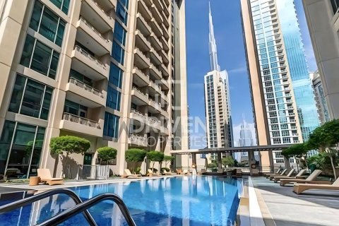 Apartment in Boulevard Central Towers, Downtown Dubai (Downtown Burj Dubai), Dubai 2 bedrooms, 107.77 sq.m. № 143230