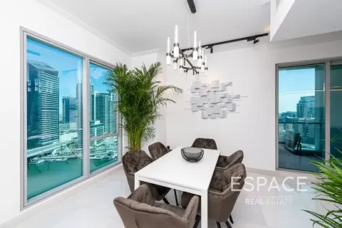 Apartment in Dubai Marina, Dubai 3 bedrooms, 195 sq.m. № 122591 - photo 5