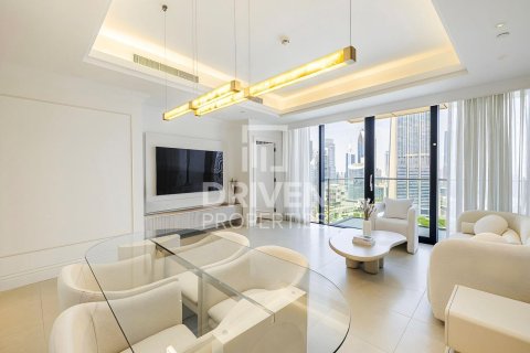 Apartamento en Downtown Dubai (Downtown Burj Dubai), Dubai, 2 dormitorios, 134.62 m², № 140223 - foto 2