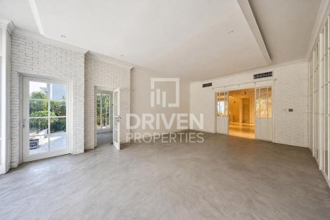 Villa à Falcon City of Wonders, Dubai, 5 chambres, 1064.85 m², № 140220 - photo 8